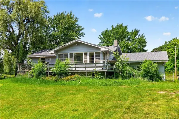 2060 Swedish DR NE, Ham Lake, MN 55304