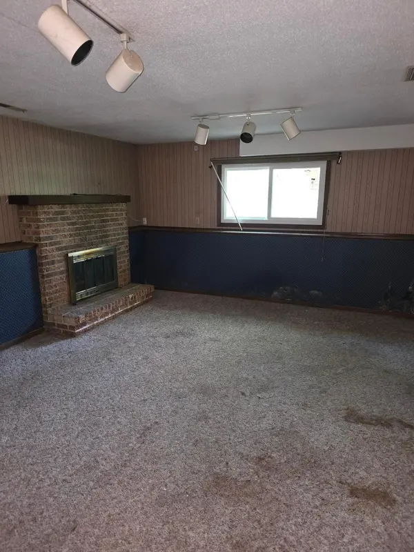 13213 E Manor BLVD, Burnsville, MN 55337
