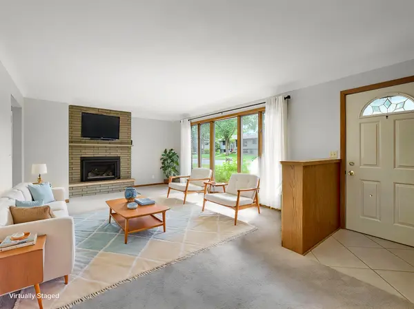 753 Valley View DR, River Falls, WI 54022
