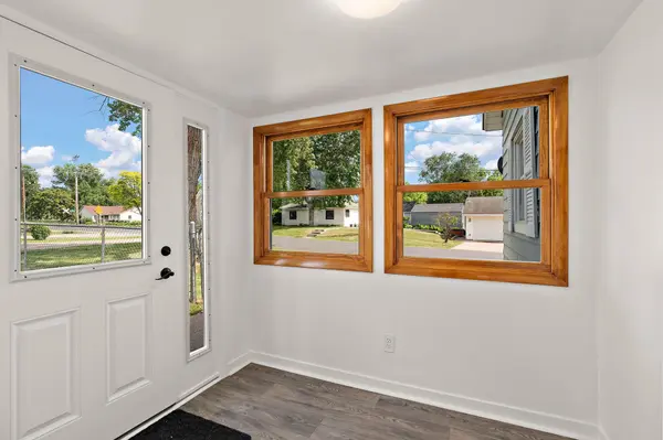 387 2nd ST S, Bayport, MN 55003
