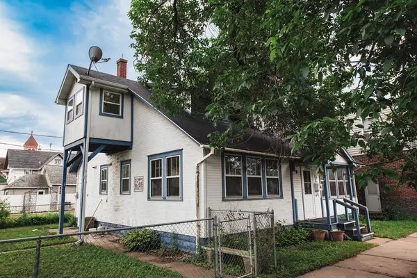 274 Vine ST, Winona, MN 55987