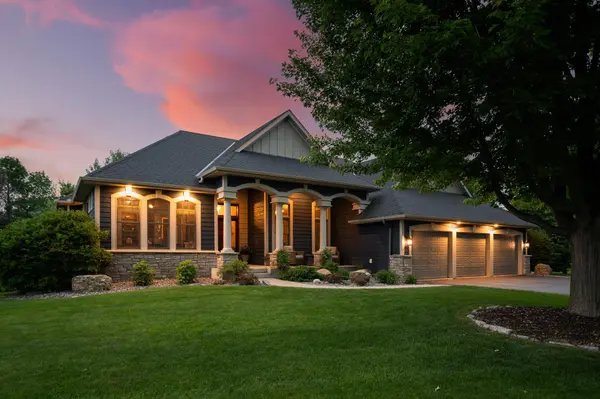 7320 Everest LN N, Maple Grove, MN 55311