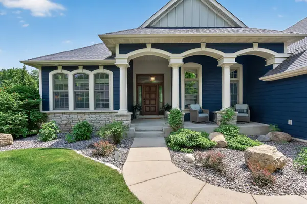 7320 Everest LN N, Maple Grove, MN 55311