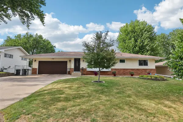 3403 71st ST E, Inver Grove Heights, MN 55076