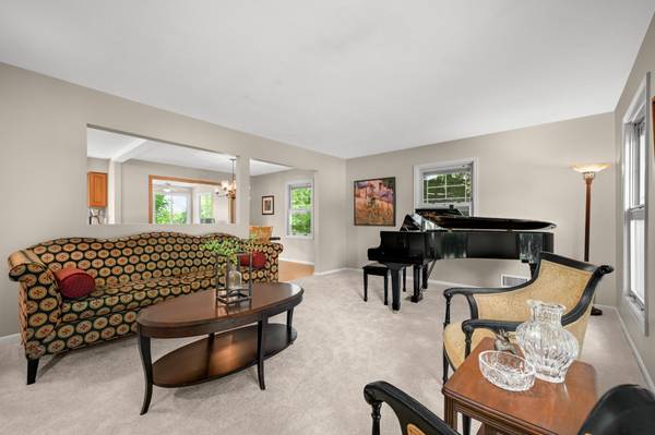 5337 Whiting AVE, Edina, MN 55439