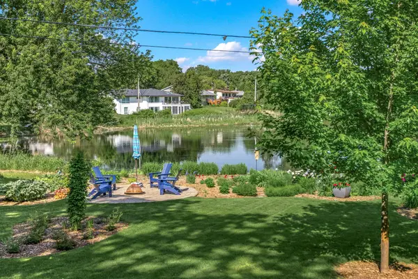 3324 Decatur LN, Saint Louis Park, MN 55426