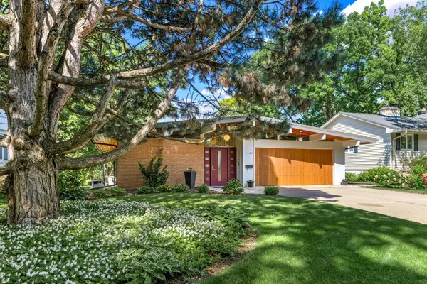 3324 Decatur LN, Saint Louis Park, MN 55426