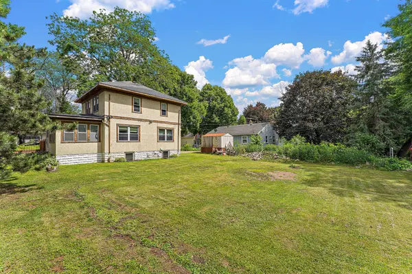 982 Case AVE, Saint Paul, MN 55106