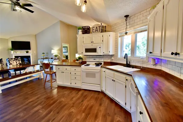 1417 Broadway AVE S, Sauk Rapids, MN 56379