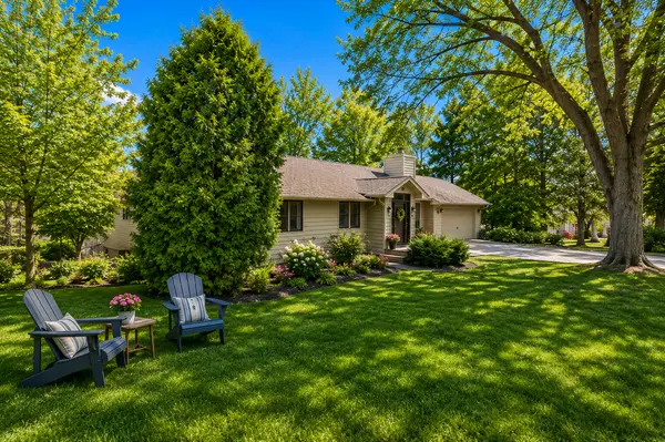 8030 81st ST, Victoria, MN 55386