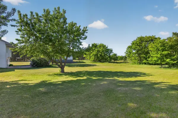 28064 Crane ST, Isanti, MN 55040