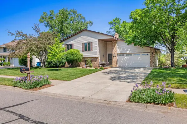 7816 W 103rd ST,  Bloomington,  MN 55438