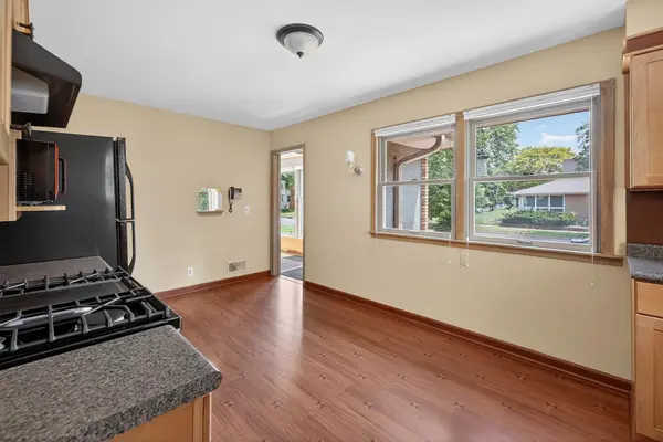 1137 Osceola AVE, Saint Paul, MN 55105