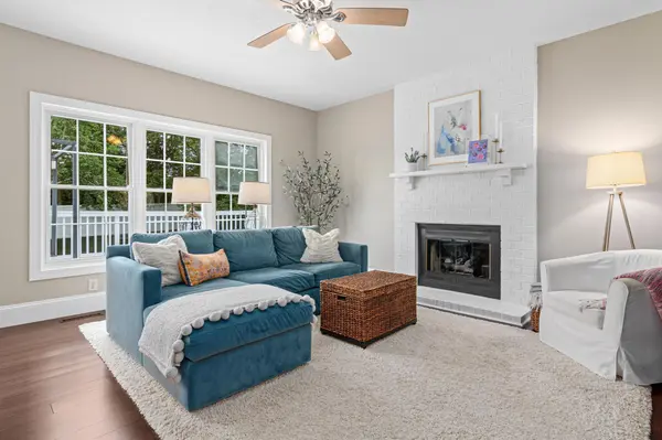 12705 Durango PL, Apple Valley, MN 55124