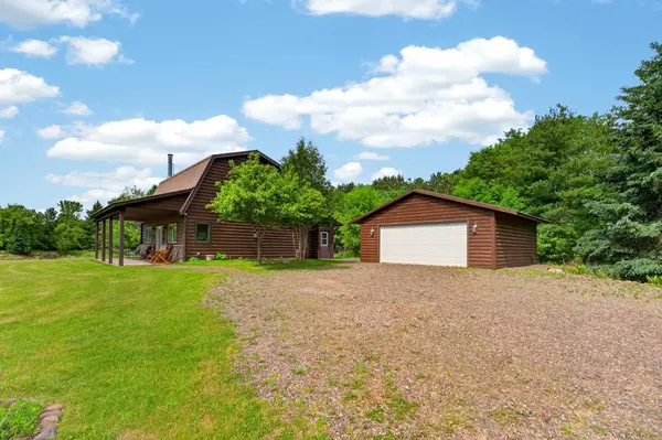 1999 Amaryllis CT, Mora, MN 55051