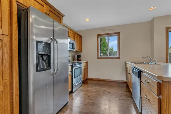 421 4th AVE SE, Saint Joseph, MN 56374