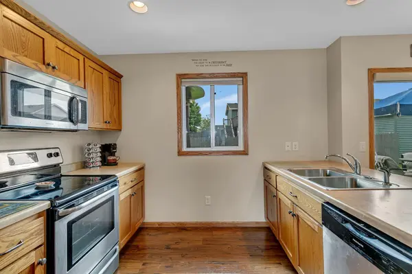 421 4th AVE SE, Saint Joseph, MN 56374