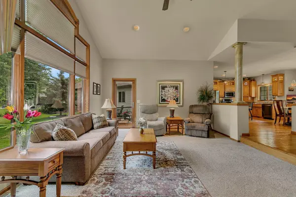 2012 Temminck RD, Saint Cloud, MN 56301
