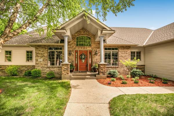 2012 Temminck RD, Saint Cloud, MN 56301