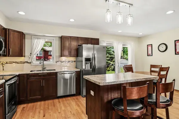 115 Marvin LN, Northfield, MN 55057