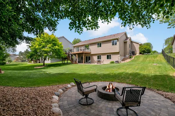 9800 Evergreen AVE N, Brooklyn Park, MN 55443