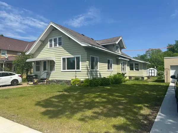 412 4th ST NE, Little Falls, MN 56345