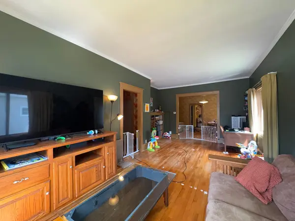 412 4th ST NE, Little Falls, MN 56345