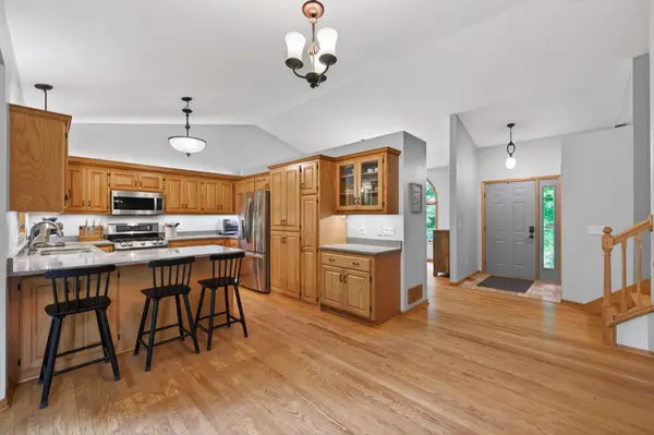 27421 Quinlan AVE, Lindstrom, MN 55045