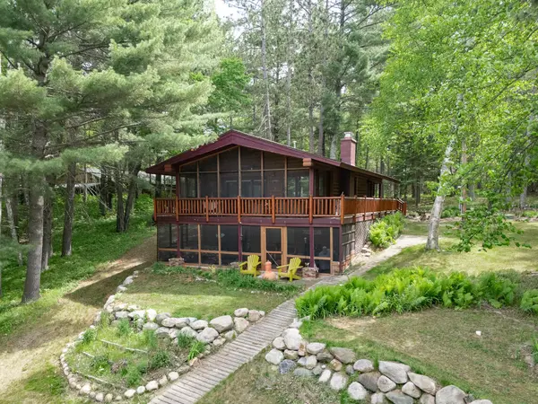 319 S Lake Lawrence RD NE, Outing, MN 56662