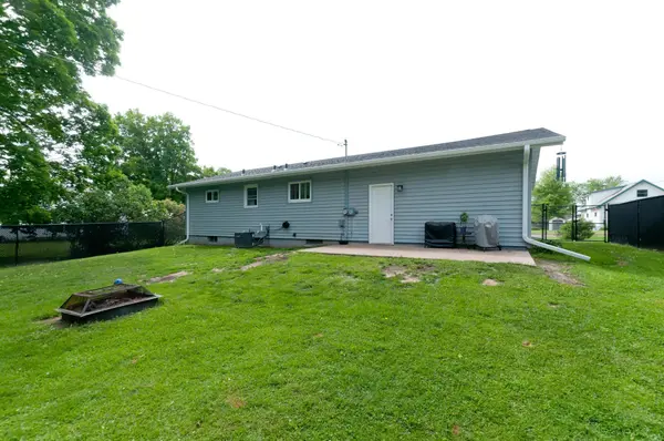 125 W Monroe AVE, Barron, WI 54812
