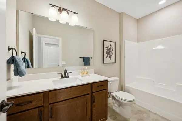 7865 Kettering Creek CT, Greenfield, MN 55373