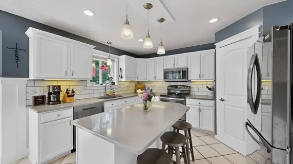 4820 Savannah DR NW, Rochester, MN 55901