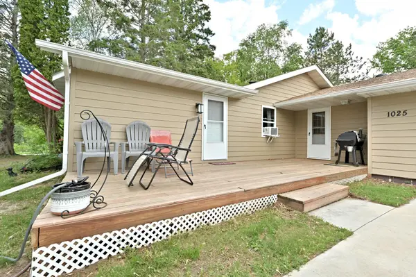 1025 SW 5th ST, Grand Rapids, MN 55744