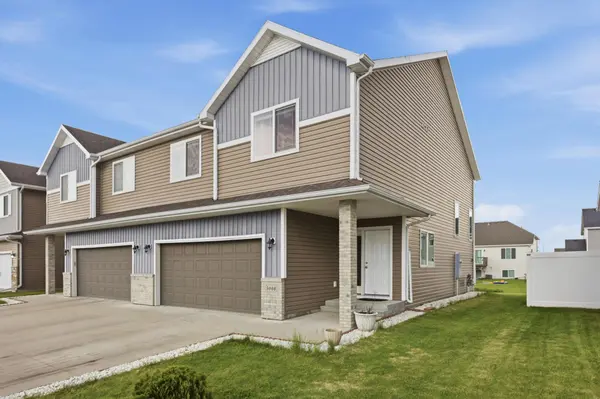 5966 59th ST S, Fargo, ND 58104