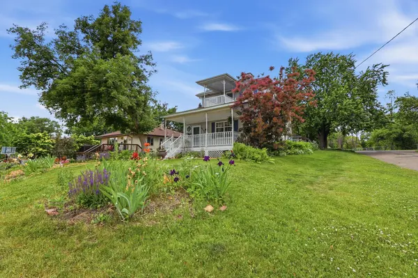 4523 Lincoln AVE, White Bear Lake, MN 55110