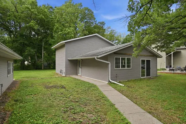 561 Westwood DR, Big Lake, MN 55309