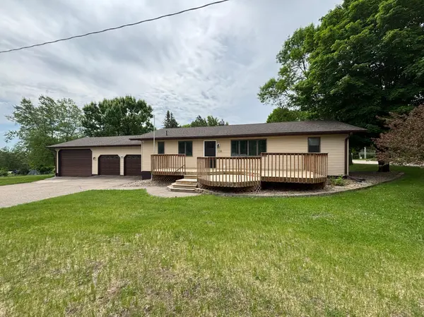 338 Abbott ST W,  Eagle Bend,  MN 56446