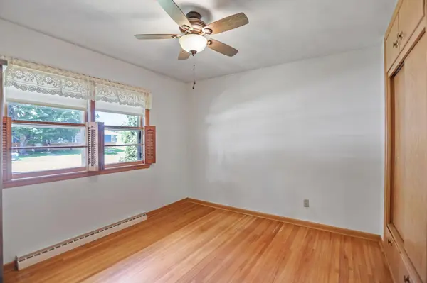 216 8th AVE SE, Waseca, MN 56093