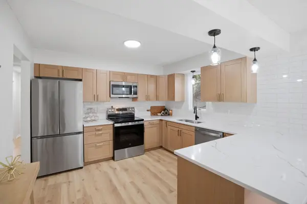 3910 65th ST E, Inver Grove Heights, MN 55076