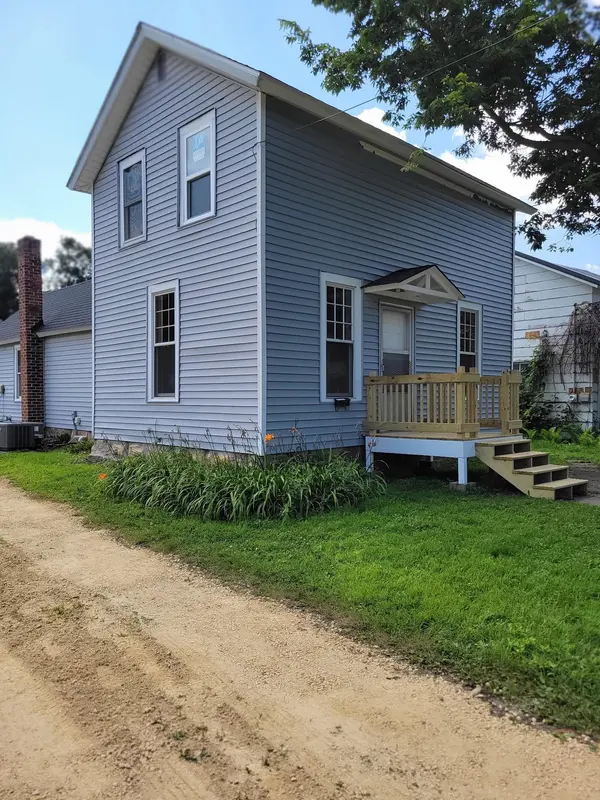 225 E 5th ST, Red Wing, MN 55066