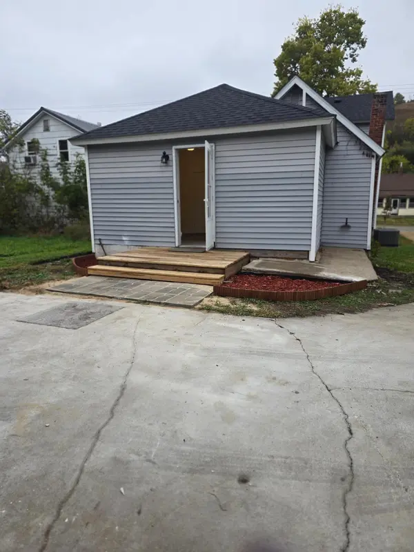 225 E 5th ST, Red Wing, MN 55066