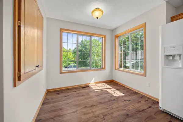 488 Thomas AVE, Shakopee, MN 55379