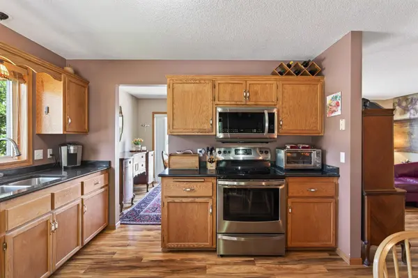 1831 73rd ST, Hugo, MN 55038