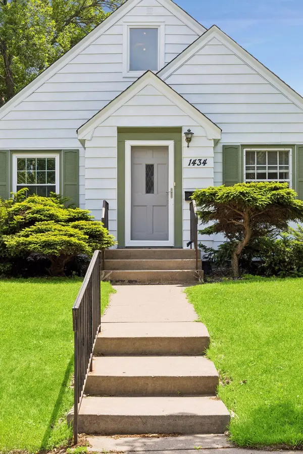 1434 Scheffer AVE, Saint Paul, MN 55116