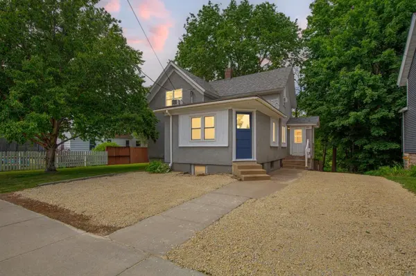 612 2nd ST W, Northfield, MN 55057