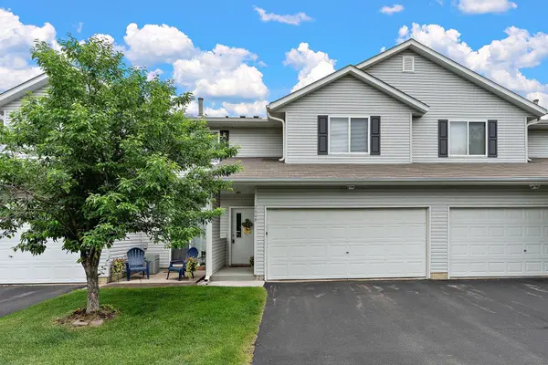 2008 Parkway AVE, Shakopee, MN 55379
