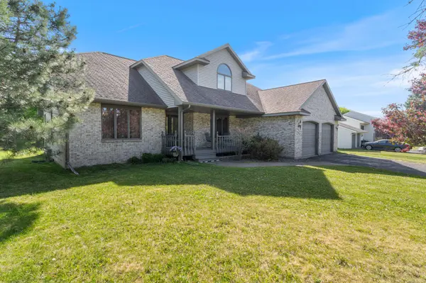 405 Linda LN, Cloquet, MN 55720