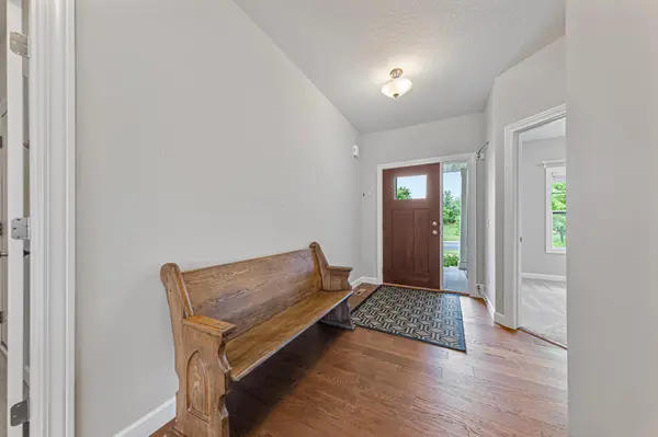 137 Bluff LN, Dundas, MN 55019
