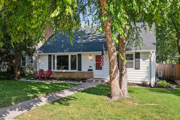 2010 W 54th ST, Minneapolis, MN 55419