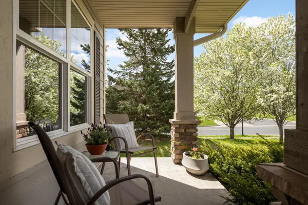 3582 Springwood PATH, Eagan, MN 55123